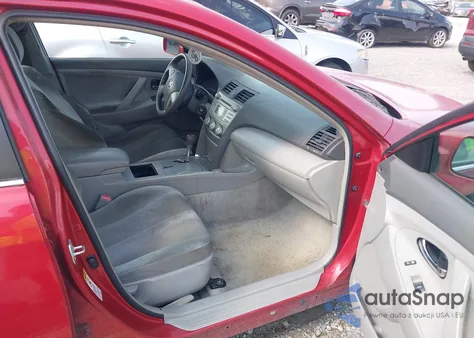 2011 Toyota Camry Le z USA, uszkodzony, nr VIN 4T1BF3EK9BU191041